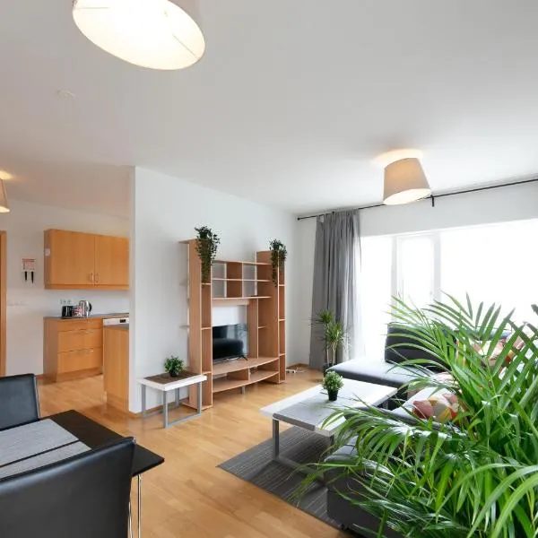 Private Summer Apartments, hotel v destinaci Borgarnes