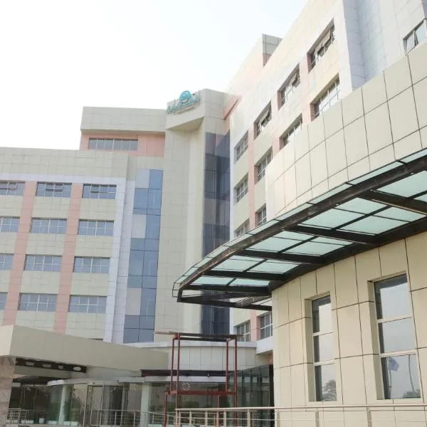 Lake Greenfield Hotel and Towers, hótel í Abuja