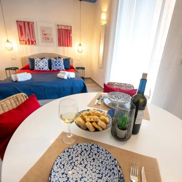 aMoneglia, 2 minutes walk to the beach, PVT PARK, hotel in Moneglia