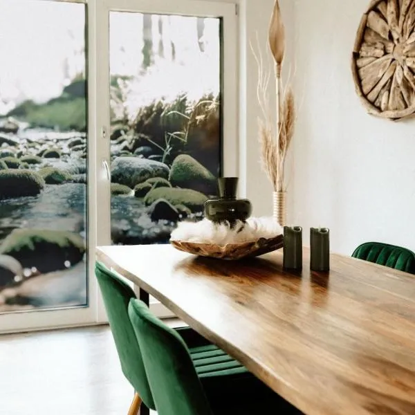 Waldzauber Appartement, hotel v destinaci Horhausen