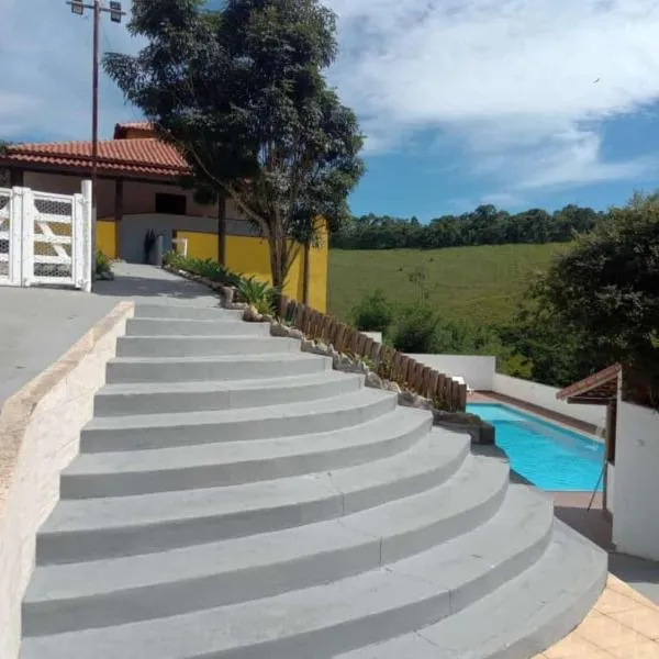 Pousada Vilarejo do Sapé, hotel in Capela Nova