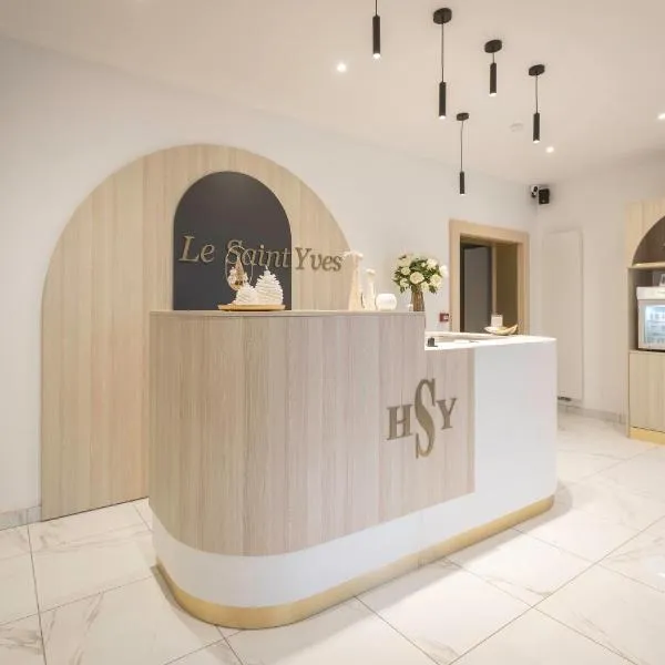 Hotel Le Saint-Yves – hotel w mieście Le Tréport