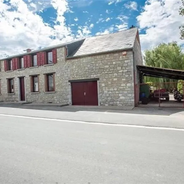 Le Vél'Eau d'Heure, hotel in Beaumont
