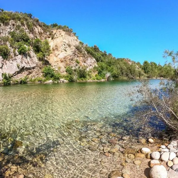 Camping Sole Di Sari, hotel v destinaci Sari Solenzara
