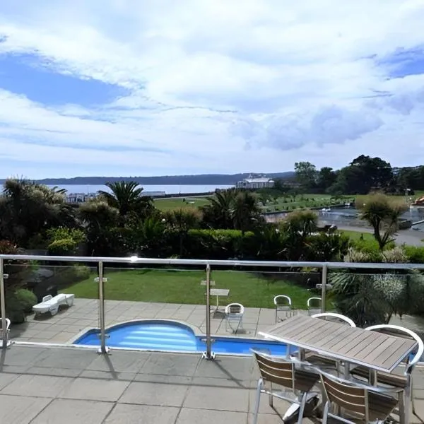 4 Goodrington Lodge, hotel v destinaci Paignton