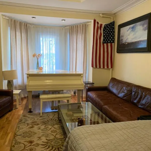 NYC Apartment by the Harbor, hotel v destinaci Saint George