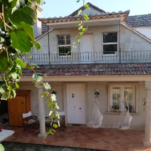 Casa Vallejo en Crecente, hotel a Crecíente