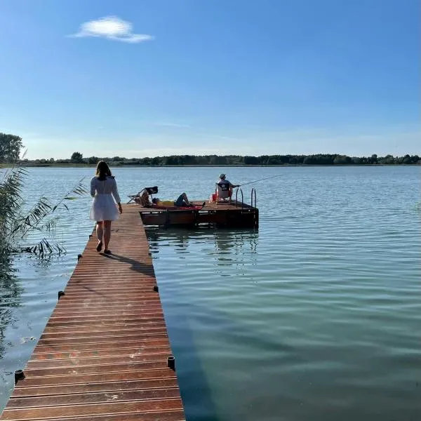 Noclegi nad jeziorem Brdów Agroturystyka pod Wierzbą, hotell i Brdów