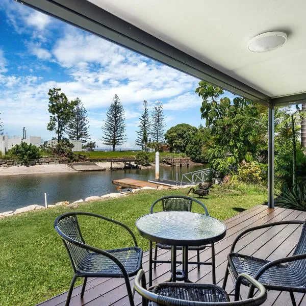 Canal Luxury Living & Boat Ramp, hotel v destinaci Gold Coast
