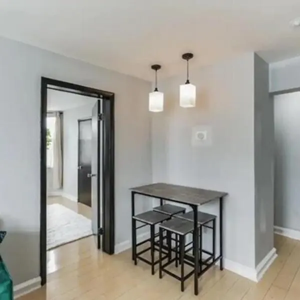 Renovated Rittenhouse 2BR, Washer Dryer