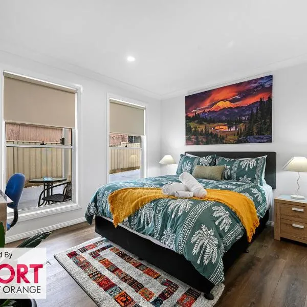 Wolaroi Villa 2, with Netflix and Disney Plus, hotell i Orange