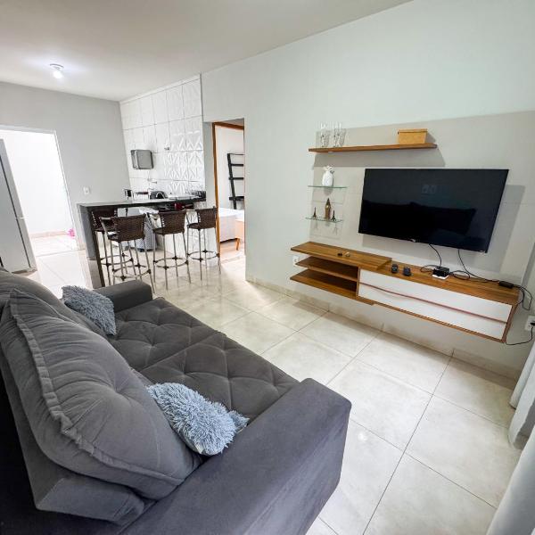 Casa Para Até 5 Hospedes Próximo UNITRI, Uberlândia Shopping e Palácio de Cristal
