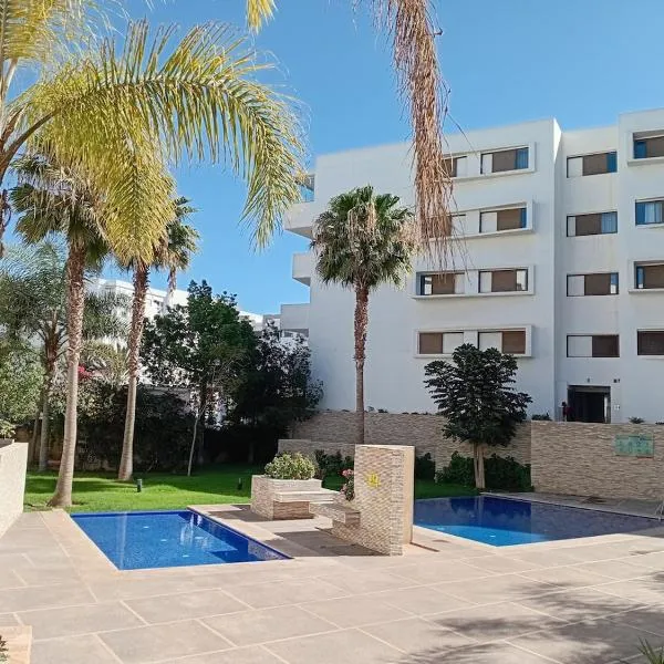 AgadirBay IkenParc centre piscine , et plage à 5mnts à pieds, hotel v destinaci Agadir