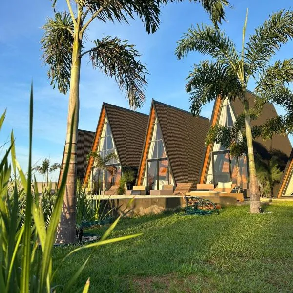 ixBungalows, hotel in Martins