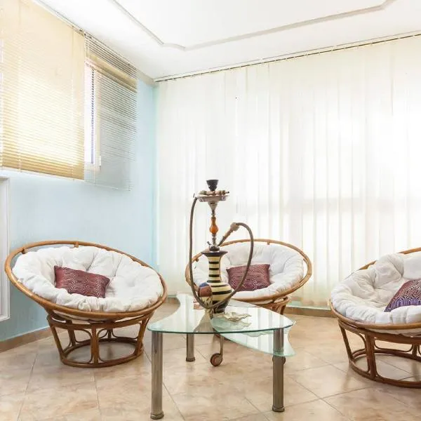 Family House Pavicevic, hotel in Bar