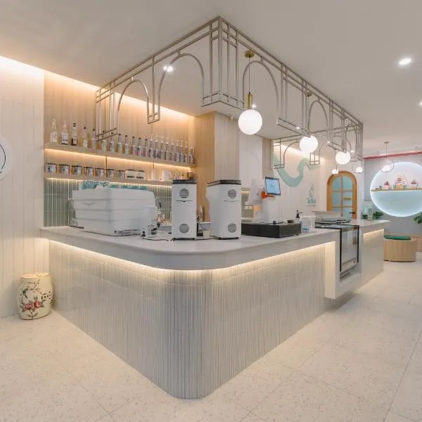 バーン スートラ ゲストハウス（Baan Sutra Guesthouse）、プーケットタウンのホテル