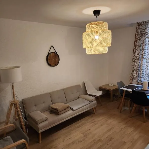 CHEZ LIAN, Belle Maison, hotel in Beaucaire
