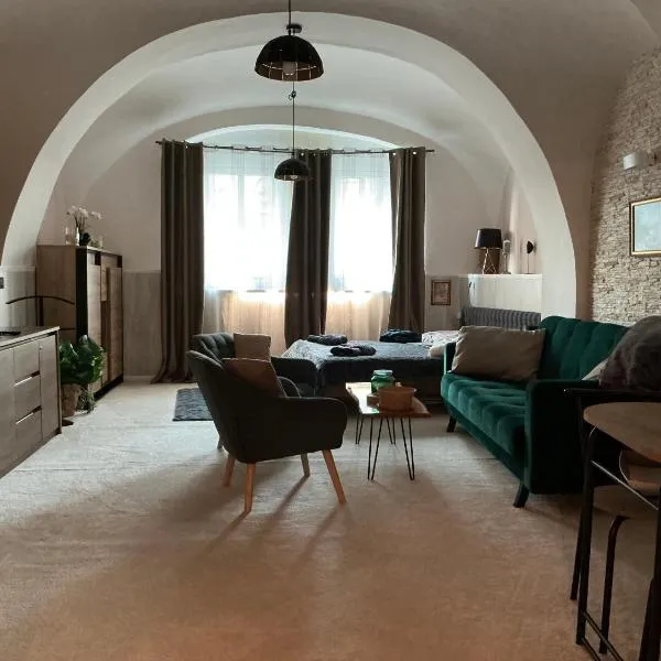 Apartmány na Náměstí, hotel v Českém Brodě