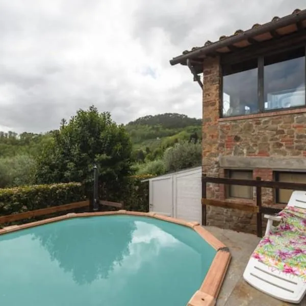 Il Piccolo Eden – hotel w mieście Pescia