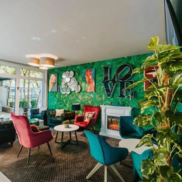 Arena Deluxe & Spa, hotel v destinaci Szeged