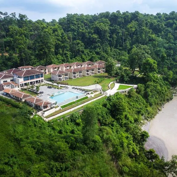 Regenta Resort & Spa By Riverside, Chitwan, hotel v destinaci Chitwan
