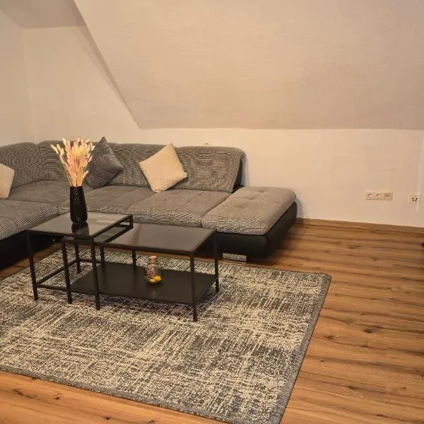 Willkommen bei Mirya, hotel v destinaci Groß-Rohrheim