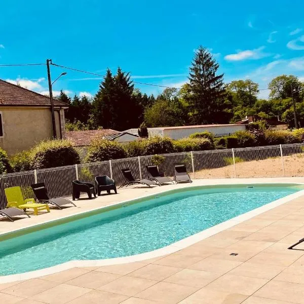 Camping Du Paquier Fané – hotel w mieście Chagny