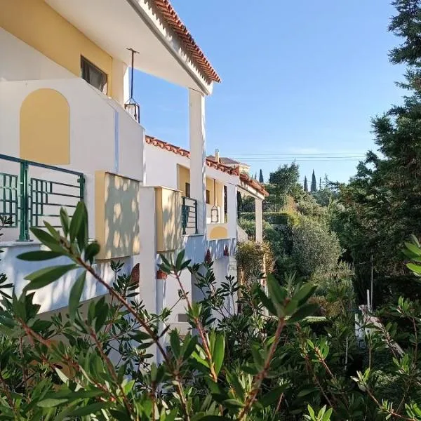 Terra Mare apartments, hotel v destinaci Porto Cheli