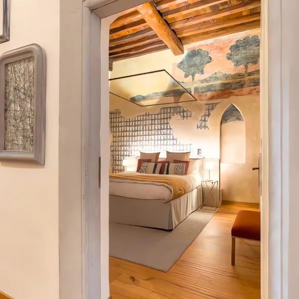The Florence Tornabuoni Palace Boutique Apartments, hotel ve Florencii