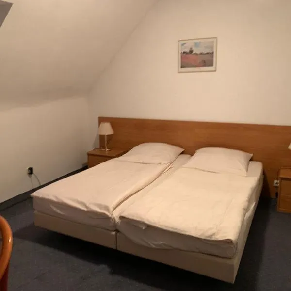 Waldhotel Hensel's Felsenkeller, hotel a Frankfurt