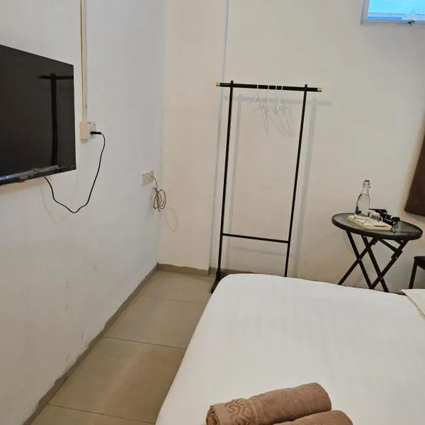 Asia Hotel by AeCOTEL, hotel a Sandakan