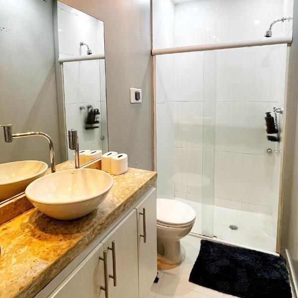 Bright 3BR Copacabana Just Steps from the Beach - Foto 3