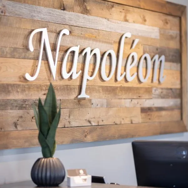 Hôtel Napoléon, hotel v destinaci Angers