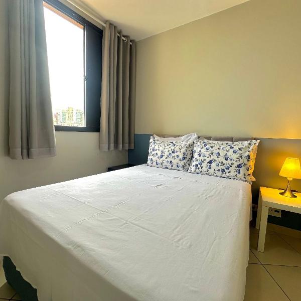 Apartamento c/ garagem, sacada e cozinha - UH 1111 - Foto 2