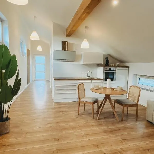 Gemütliche Studiowohnung, hotel in Melsbach