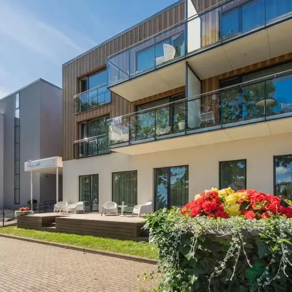 Lovely Aisa Apartment | 2 Terraces, hotel v destinaci Pärnu