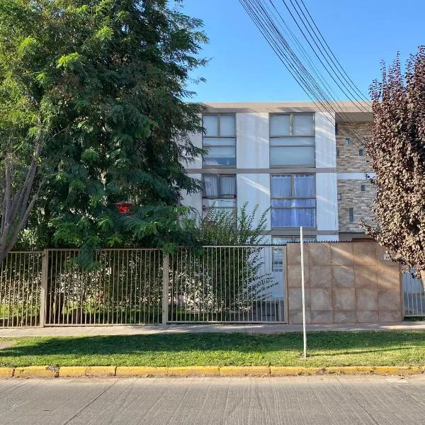 BUIN CENTRO Departamento, hotel in Maipo