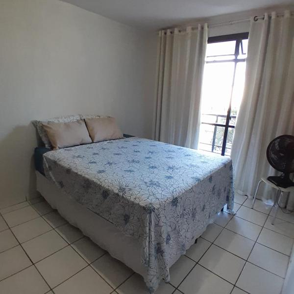 Apartamento Amplo e Arejado com 3 Quartos - Foto 2