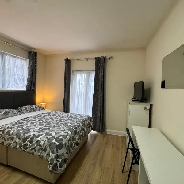 Station Lodge, hotel in London
