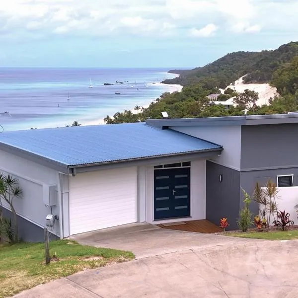 Allure Beach House - Formerly Sands on Moreton, hotel in Tangalooma