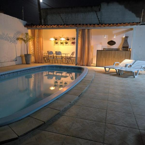 Casa completa com Ar e Piscina, para 10 pessoas