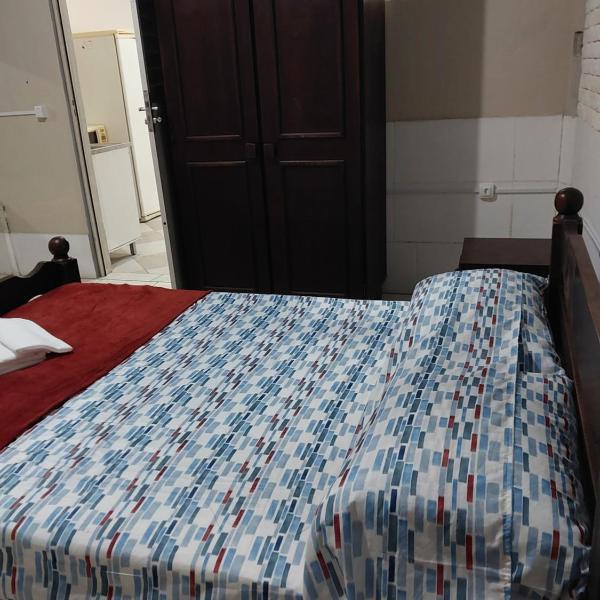 Básico e funcional, com 2 ambientes, sem fogão, com garagem, zona nobre - Foto 3