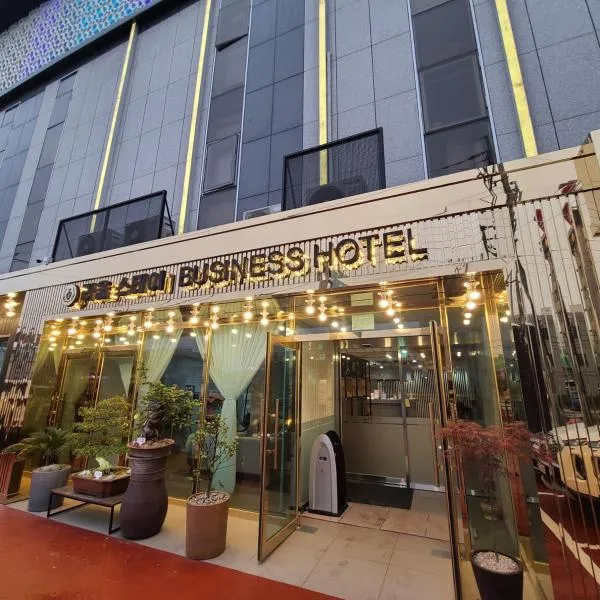 Laum Stay Business Hotel Iksan, Hotel in Iksan