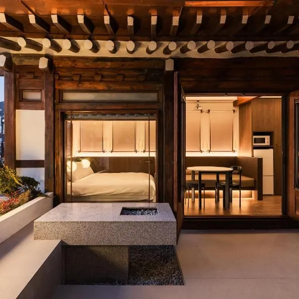 Luxury Hanok Stay in Breeze, hotel a Seul