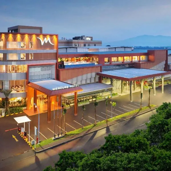 Mercure Garut City Center, hotel en Garut