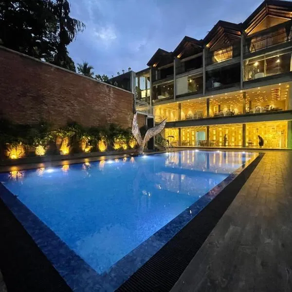 Hotel Grand Amanee, hotel in Ratnapura