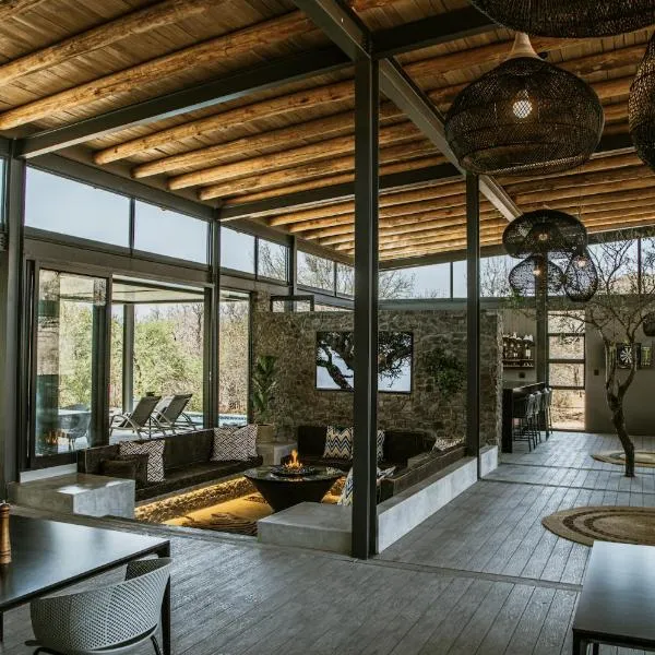 Umoya Safari Lodge, hotel v destinaci Matlhagame