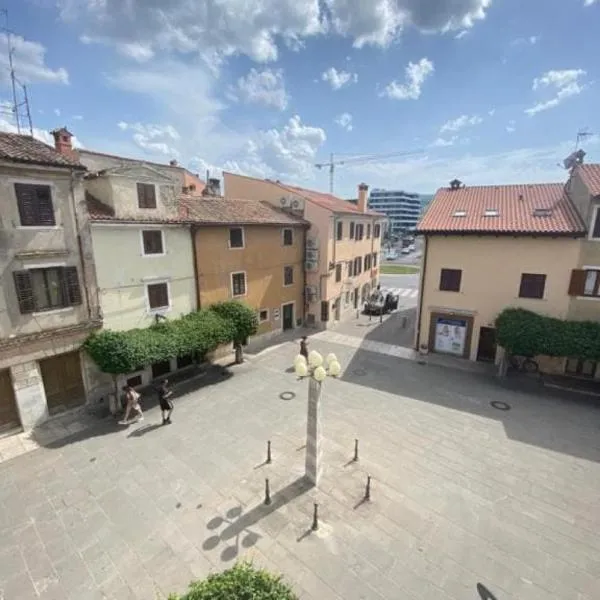 Central Crown MIA: Koper şehrinde bir otel