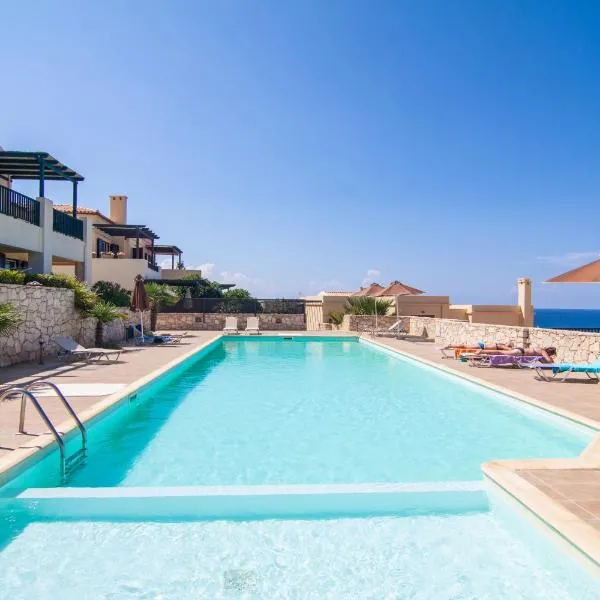 Lili Seafront House, walking distance to the beach & amenities!, hotell i Panormos Rethymnis