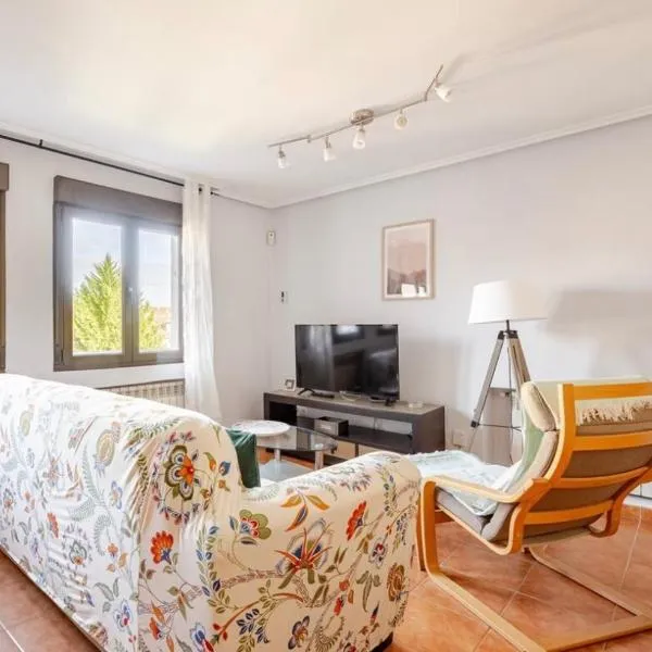 Apartamento Esperanza de Llanes Selnatur, hotel em Llanes